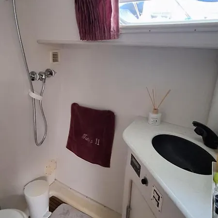 Blue Sea Boat Bateau-hôtel *